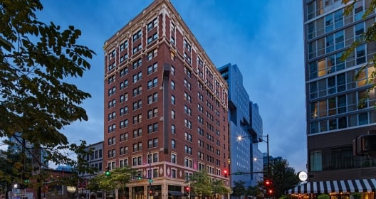 Hotel Felix building at night