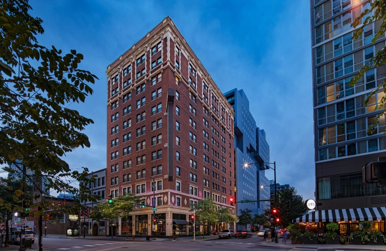 Hotel Felix building at night